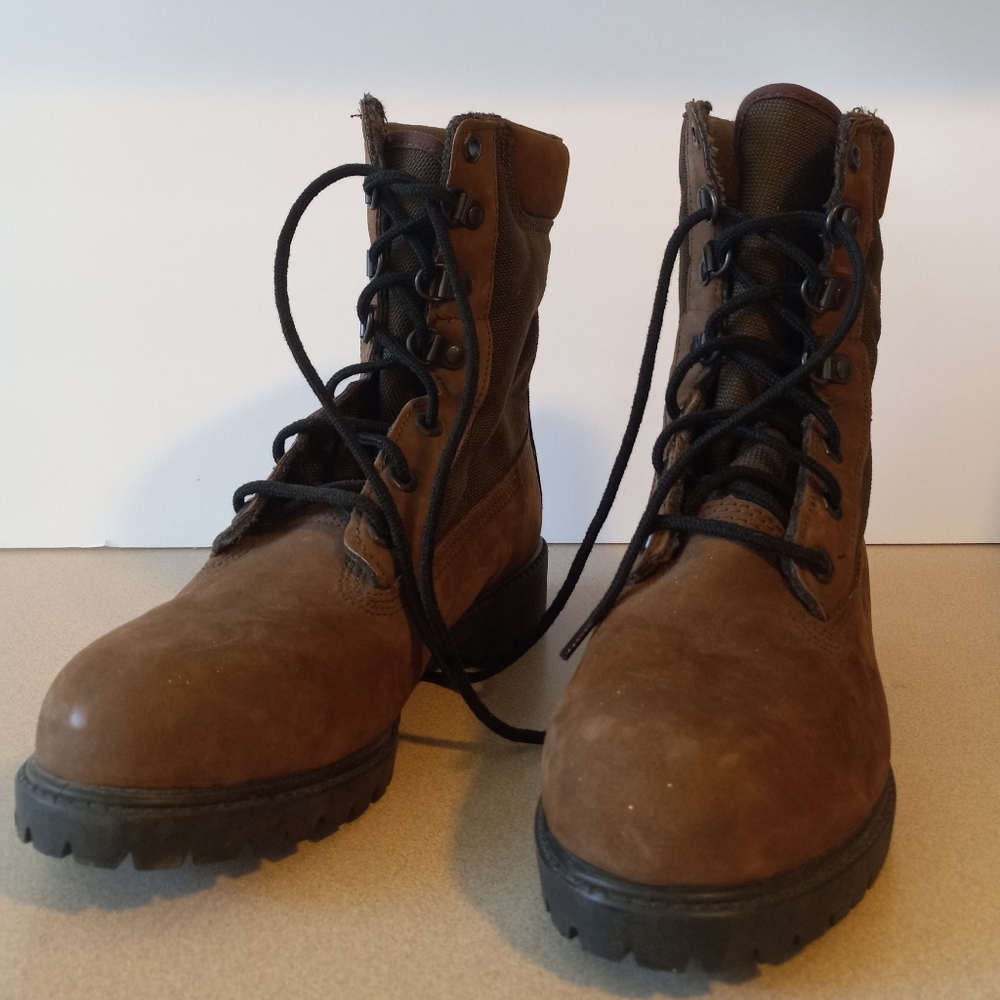 Rocky Boots - Picture 2 of 8